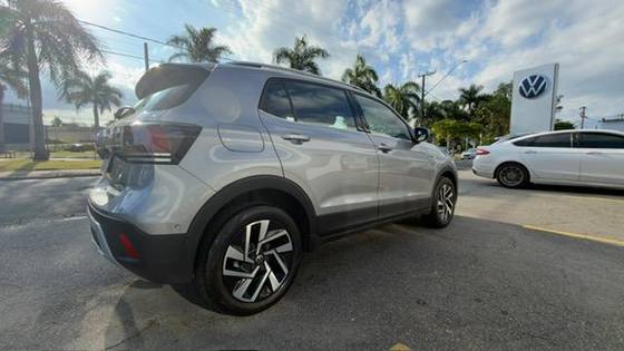 VOLKSWAGEN T-CROSS 1.4 250 TSI TOTAL FLEX HIGHLINE AUTOMÁTICO
