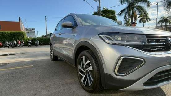 VOLKSWAGEN-T-CROSS-2024