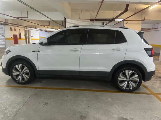 VOLKSWAGEN-T-CROSS-1.4 250 TSI TOTAL FLEX HIGHLINE AUTOMÁTICO VOLKSWAGEN-T-CROSS-2019