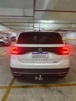 VOLKSWAGEN-T-CROSS-2019