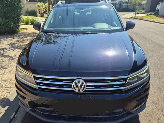 VOLKSWAGEN-TIGUAN-1.4 250 TSI TOTAL FLEX ALLSPACE COMFORTLINE TIPTRONIC VOLKSWAGEN-TIGUAN-2018