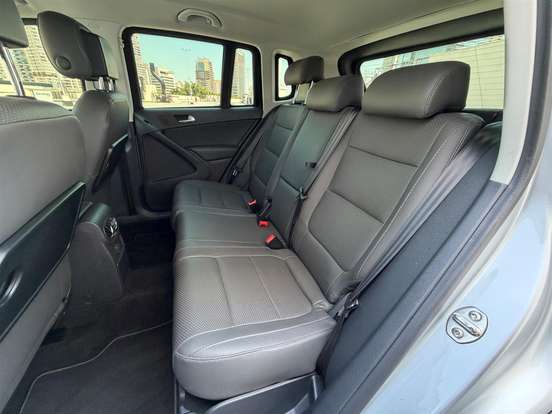 VOLKSWAGEN-TIGUAN-1.4 TSI 16V TURBO GASOLINA 4P DSG VOLKSWAGEN-TIGUAN-2017