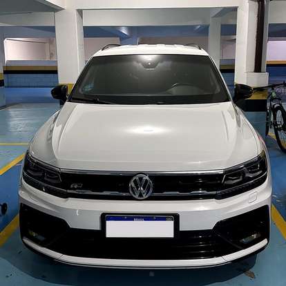 VOLKSWAGEN-TIGUAN-2021