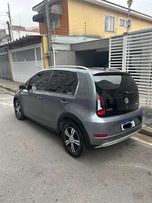 VOLKSWAGEN-UP-2019