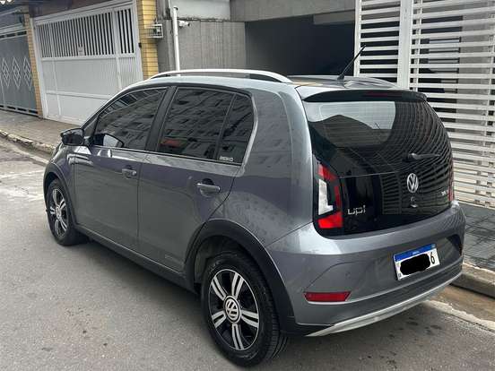 VOLKSWAGEN-UP-1.0 170 TSI TOTAL FLEX XTREME 4P MANUAL VOLKSWAGEN-UP-2019