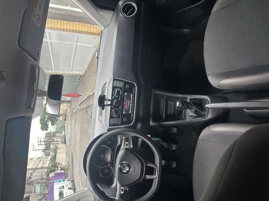 VOLKSWAGEN-UP-2019