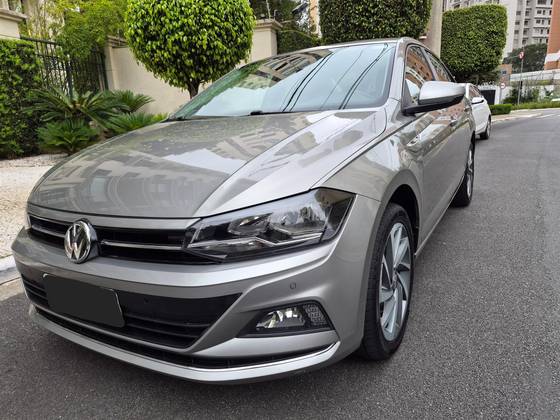 VOLKSWAGEN VIRTUS 1.0 200 TSI HIGHLINE AUTOMÁTICO