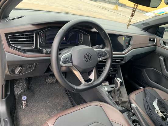 VOLKSWAGEN-VIRTUS-1.0 200 TSI HIGHLINE AUTOMÁTICO VOLKSWAGEN-VIRTUS-2024