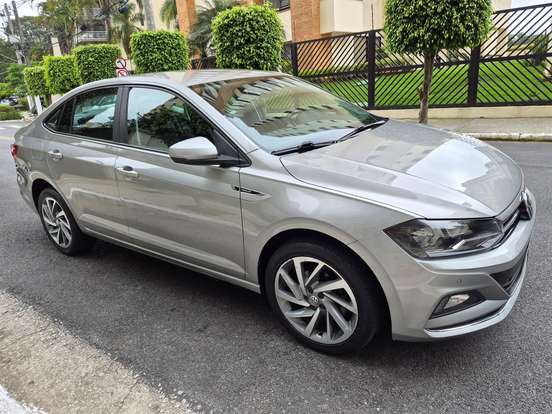 VOLKSWAGEN-VIRTUS-2018