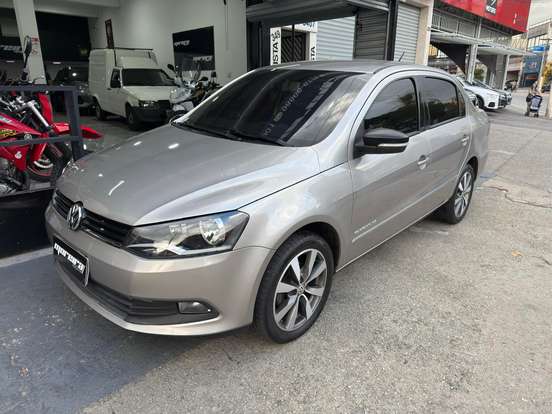VOLKSWAGEN-VOYAGE-1.6 MI COMFORTLINE 8V FLEX 4P AUTOMATIZADO VOLKSWAGEN-VOYAGE-2012
