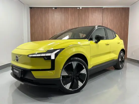 VOLVO EX30 69 KW ELÉTRICO ULTRA