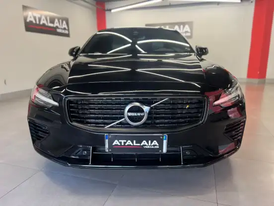 VOLVO-S60-2.0 T8 R-DESIGN HÍBRIDO 4P AUTOMÁTICO VOLVO-S60-2019