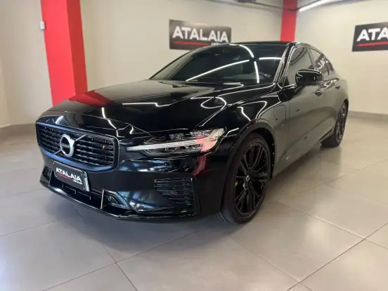 VOLVO-S60-2.0 T8 R-DESIGN HÍBRIDO 4P AUTOMÁTICO VOLVO-S60-2019