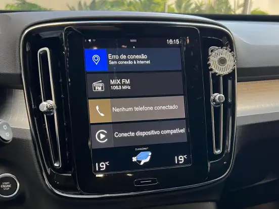 VOLVO-XC40-2.0 T5 GASOLINA MOMENTUM AWD GEARTRONIC VOLVO-XC40-2018