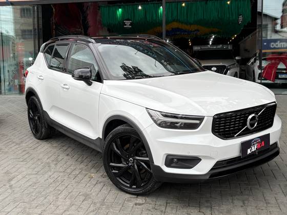 VOLVO XC40 2.0 T4 GASOLINA GEARTRONIC