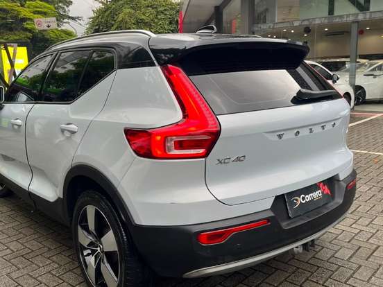 VOLVO-XC40-2.0 T4 GASOLINA MOMENTUM GEARTRONIC VOLVO-XC40-2020