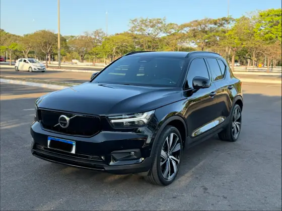 VOLVO XC40 P8 RECHARGE ELECTRIC BEV PURE AWD