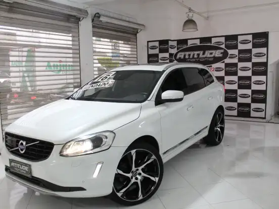VOLVO-XC60-2.0 T6 INSCRIPTION TURBO GASOLINA 4P AUTOMÁTICO VOLVO-XC60-2016