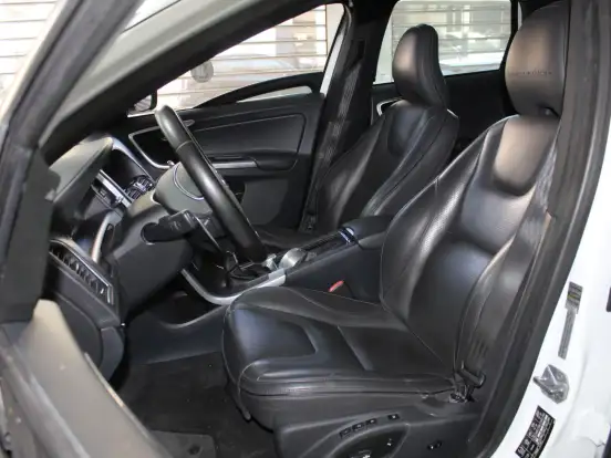 VOLVO-XC60-2.0 T6 INSCRIPTION TURBO GASOLINA 4P AUTOMÁTICO VOLVO-XC60-2016