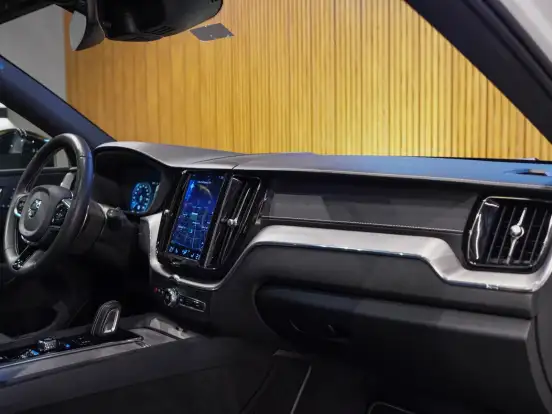 VOLVO-XC60-2.0 T8 HYBRID POLESTAR ENGINEERED AWD GEARTRONIC VOLVO-XC60-2019