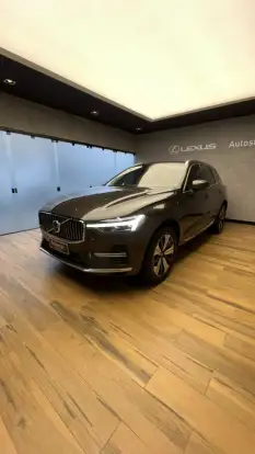 VOLVO-XC60-2023
