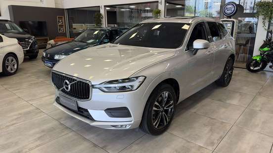 VOLVO-XC60-2.0 T5 GASOLINA MOMENTUM AWD GEARTRONIC VOLVO-XC60-2019