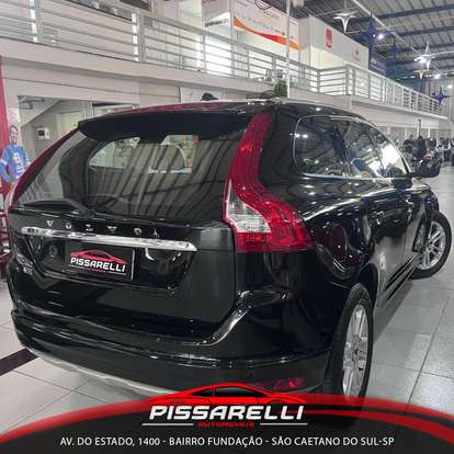 VOLVO-XC60-2016