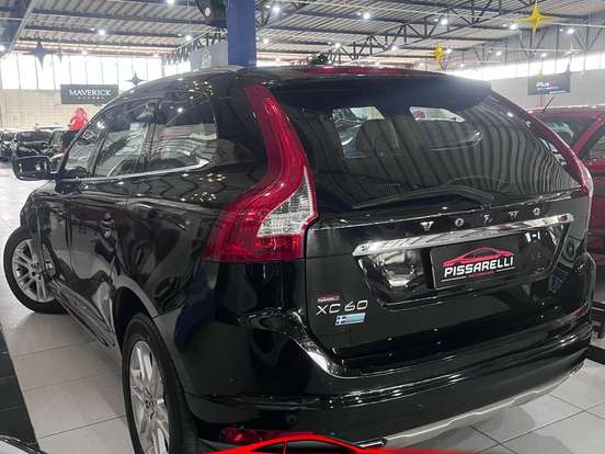 VOLVO-XC60-2.0 T5 MOMENTUM GASOLINA 4P AUTOMÁTICO VOLVO-XC60-2016