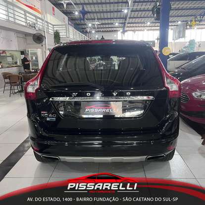 VOLVO-XC60-2016