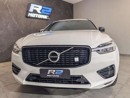 VOLVO-XC60-2021