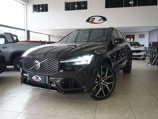 VOLVO-XC60-2025