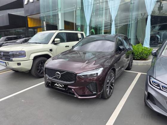 VOLVO XC60 2.0 T8 PHEV ULTRA DARK AWD GEARTRONIC