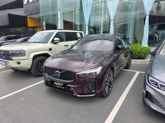 VOLVO-XC60-2026