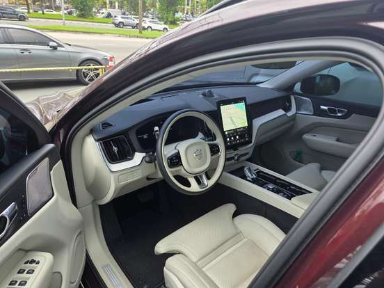 VOLVO-XC60-2.0 T8 PHEV ULTRA DARK AWD GEARTRONIC VOLVO-XC60-2026