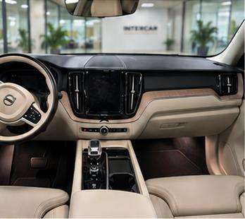 VOLVO-XC60-2023