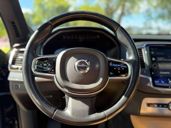 VOLVO-XC90-2.0 D5 DIESEL MOMENTUM AWD GEARTRONIC VOLVO-XC90-2017