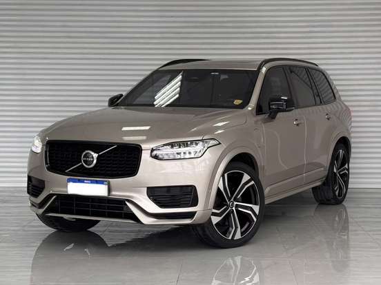 VOLVO-XC90-2022