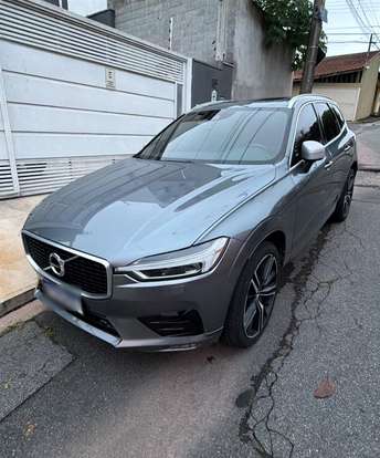 VOLVO-XC60-2018