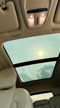 VOLVO-XC60-2023