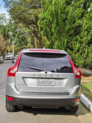 VOLVO-XC60-2009