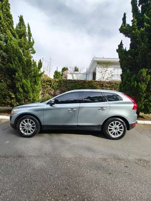 VOLVO-XC60-2009