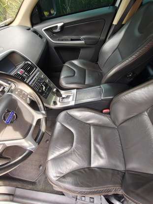 VOLVO-XC60-2009