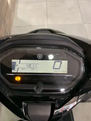 YAMAHA-FLUO 125 HYBRID CONNECTED ABS-2025