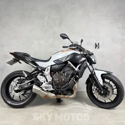 YAMAHA MT-07 ABS 