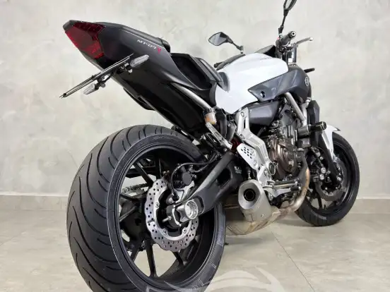YAMAHA-MT-07 ABS YAMAHA-MT-07 ABS-2015