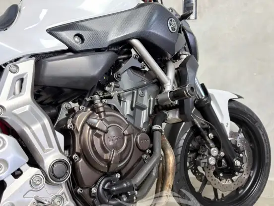 YAMAHA-MT-07 ABS YAMAHA-MT-07 ABS-2015