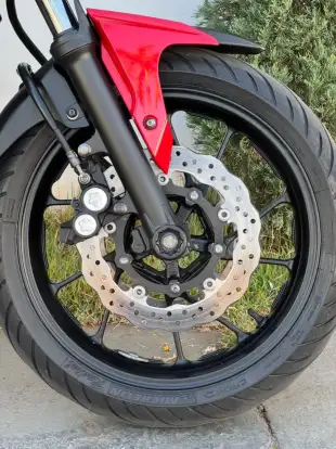 YAMAHA-MT-07-2015
