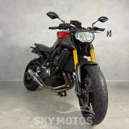 YAMAHA-MT-09-2017