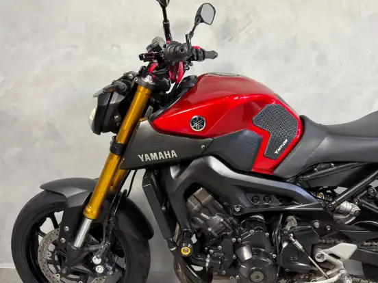 YAMAHA-MT-09 YAMAHA-MT-09-2017