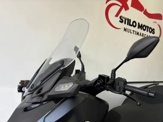 YAMAHA-XMAX 250 CONNECTED ABS YAMAHA-XMAX 250 CONNECTED ABS-2025
